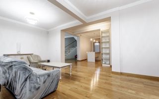 Vilă exclusivistă pe malul Mureșului – design modern si teren generos - Poză 6