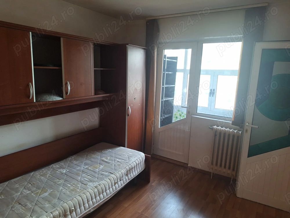 Apartament 3 camere etaj 2 Sagului - Poză 6