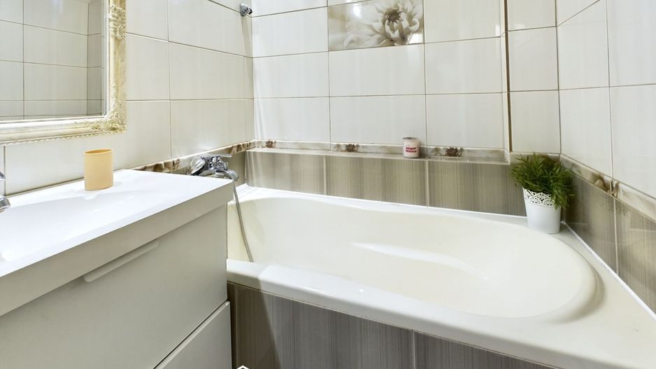 Apartament 2 camere, primitor si luminos,  2 minute de Piața Victoriei - Poză 22