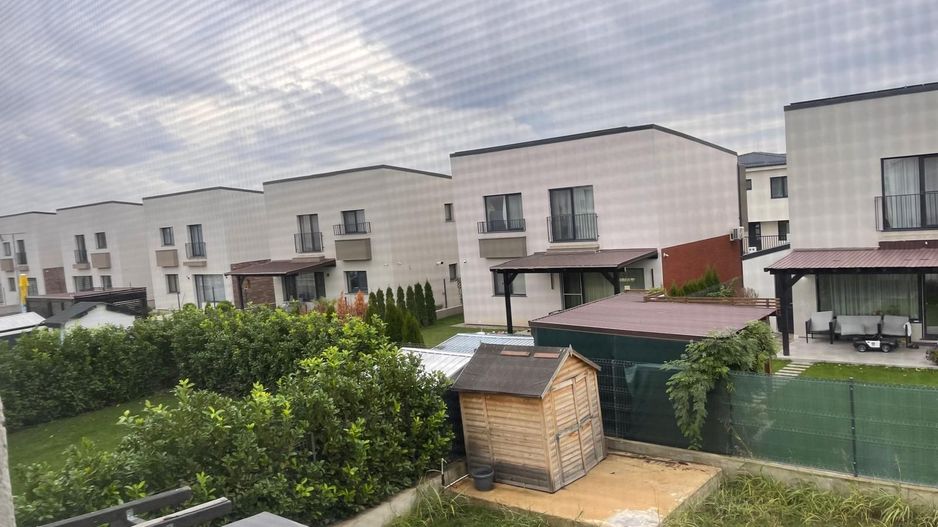 Vila individuala 4 camere, zona linistita in Tunari, Ilfov - Poză 3