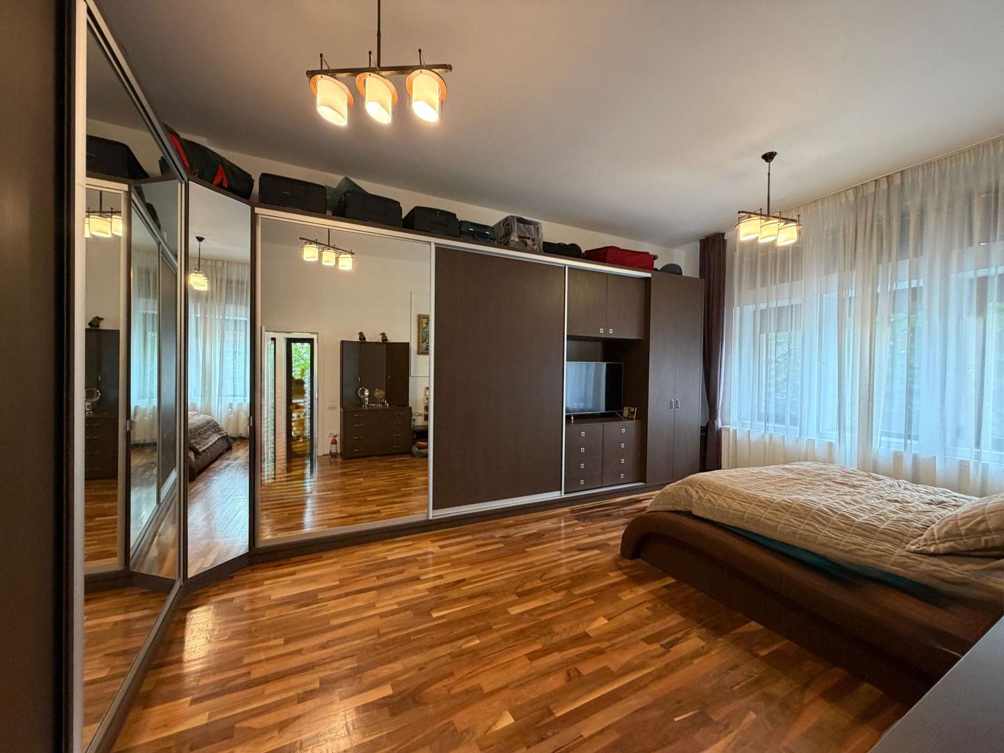Apartament deosebit - et 1 în vilă interbelică - renovat  Gradina Icoanei - Poză 5