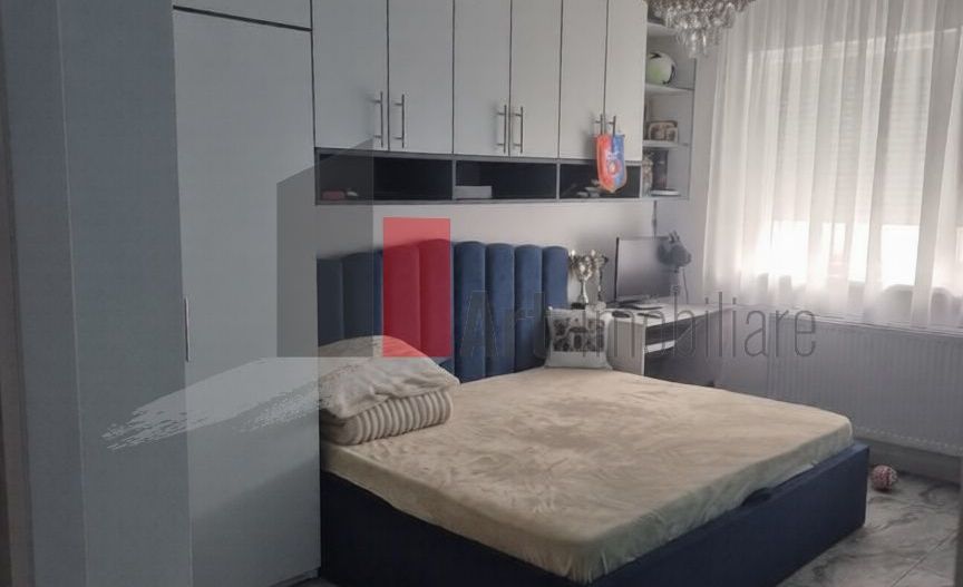 Vanzare apartament 3 camere 70 mp-Weiner Palada+loc de parcare - Poză 4