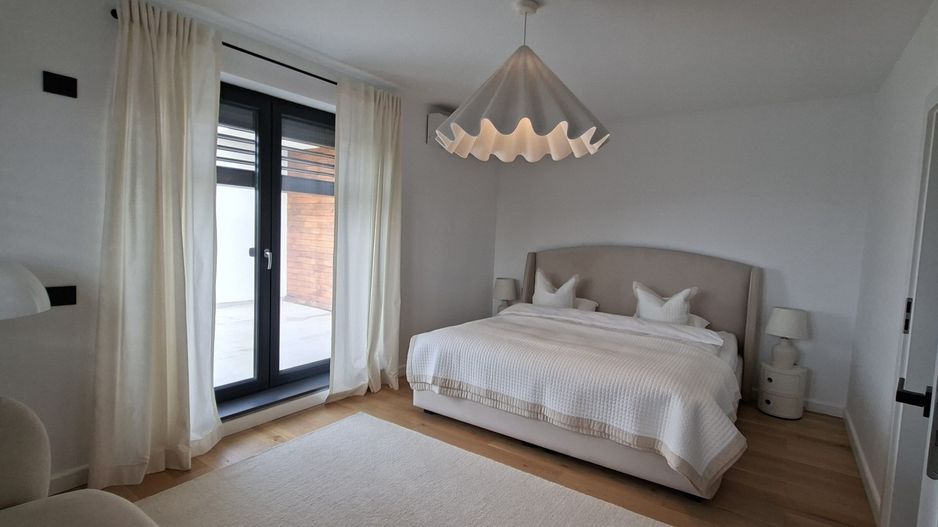 Casa mobilata si utilata cu teren de 432mp - Poză 26