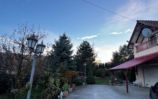 Casa individuala cu 5 camere si gradina in Colonia Sopor - Poză 19