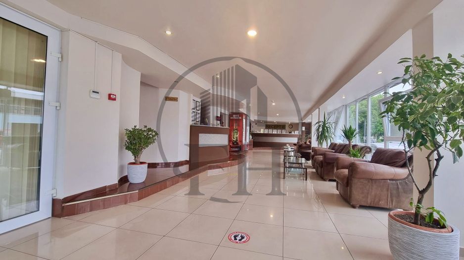 Hotel de vanzare Neptun, Constanta, la mare - Poză 7