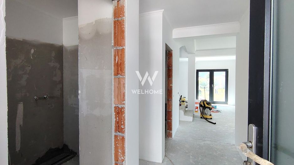 Casa Sibiu -  4 camere, 2 bai, curte - Poză 2