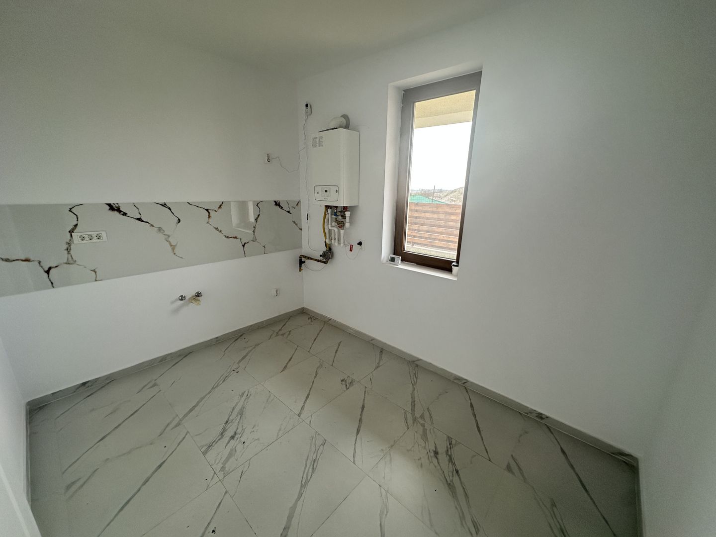 CASA TIP CUB MAGURELE, CURTE 74 MP, TOATE UTILITATILE, COMISION 0% - Poză 5