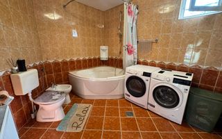 Casă în exclusivitate la Ocna Sibiului - Poză 6