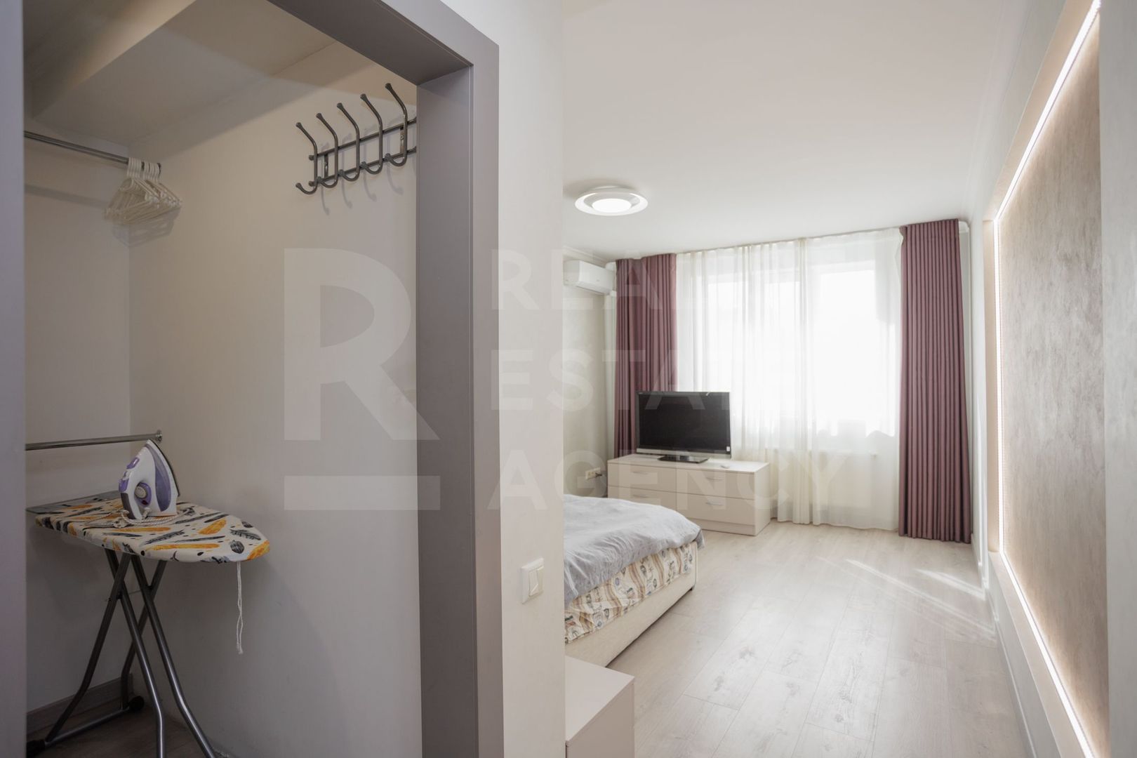 Spre vînzare apartament spațios, 2 dormitoare și living, sec. Botanica - Poză 27