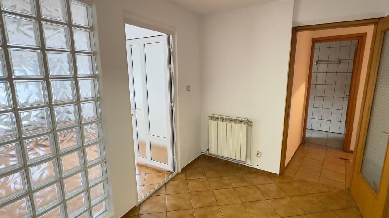 Vila cu 4 camere D+P+1 | Piata Unirii | Bd. Marasesti | 2 locuri parcare - Poză 23