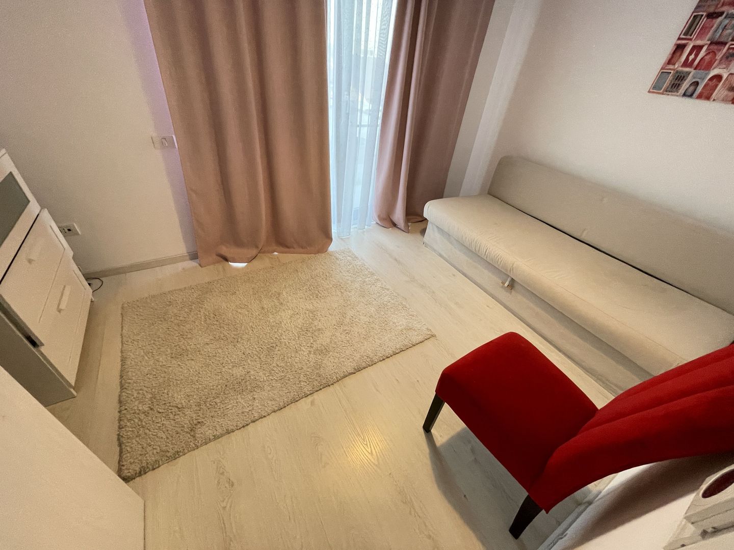 Apartament cu trei camere in Dumbravita - Poză 7