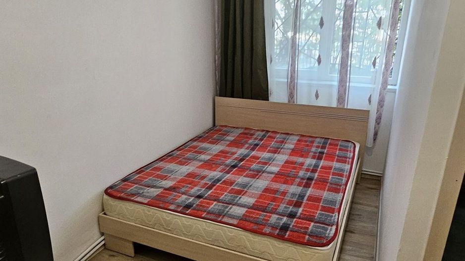 Vanzare garsoniera Titan - Poză 1