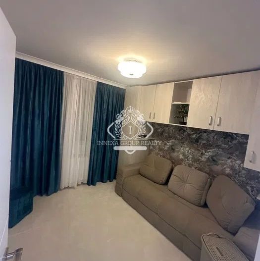 Apartament 3 camere semidecomandat de vanzare in zona Titan - Poză 2