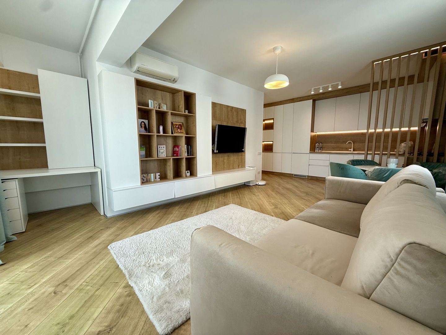 Apartament 3 Camere | INCHIRIERE | 4 City North | Loc de parcare - Poză 1
