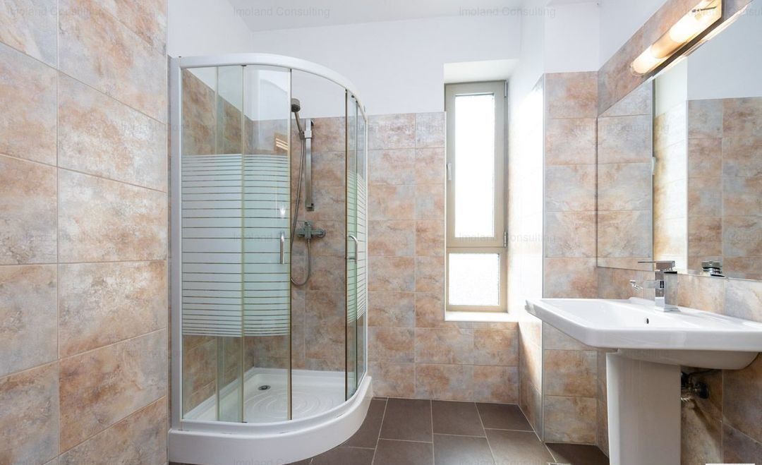 Parter in vila 4 camere || lux cu gradina proprie || OMV Petrom City - Poză 16