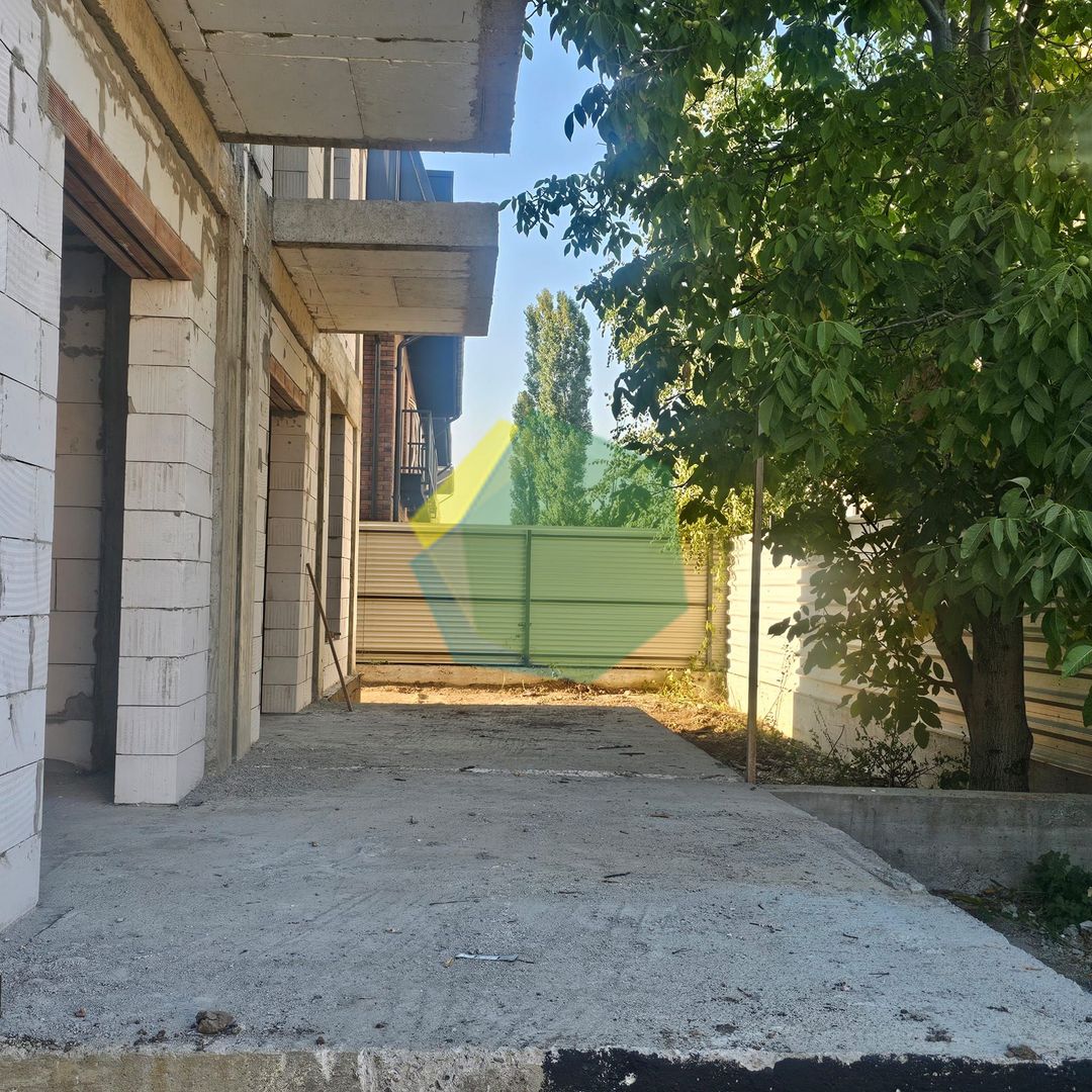 Apartament Premium Parter 3 Camere cu Curte Proprie + Parcare | Finisa - Poză 7