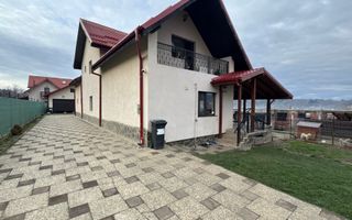 VILA 5 CAMERE 246 MP TEREN 817 MP CÂMPULUNG, 0 COMISION CUMPARATOR - Poză 57