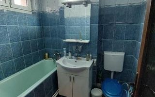Apartament cu 2 camere / 53mp / zona Podu Ros - Poză 7
