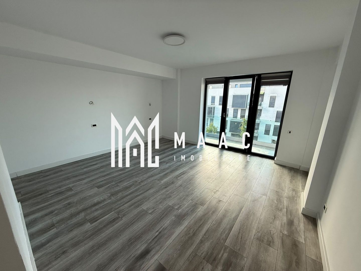 Apartament 3 camere de închiriat | Sibiu, Calea Dumbrăvii | 115 mp - Poză 1