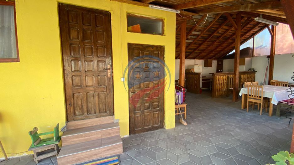 VILA GENEROASA CU TEREN 720 METRI IN APROPIEREA  ELECTROPUTERE MALL - Poză 14