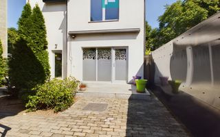 Vilă cu destinație multiplă situată ultracentral - Poză 24