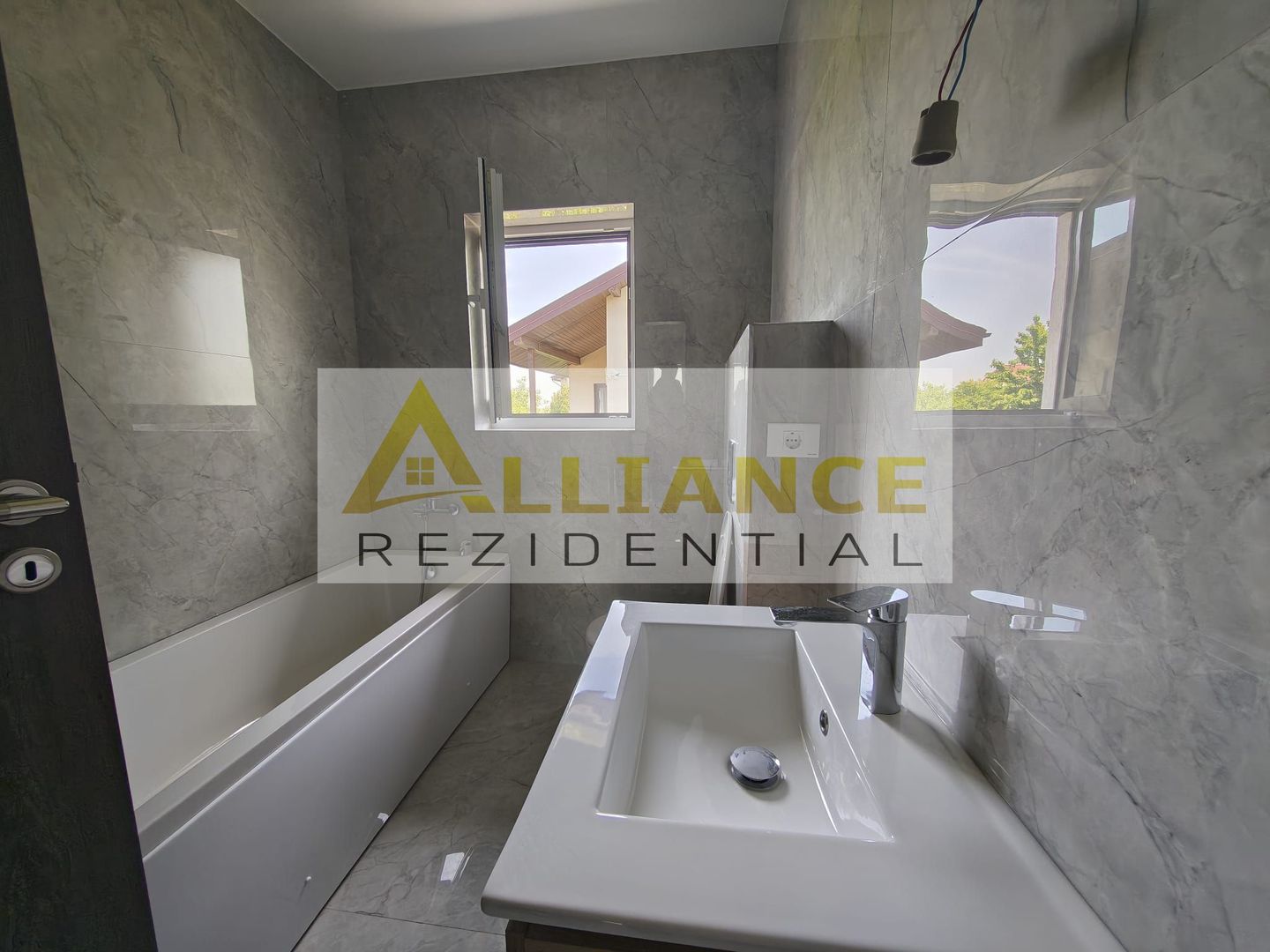 Casa 5 camere | 115 mp utili | 309 mp teren | Mega Image Berceni - Poză 9