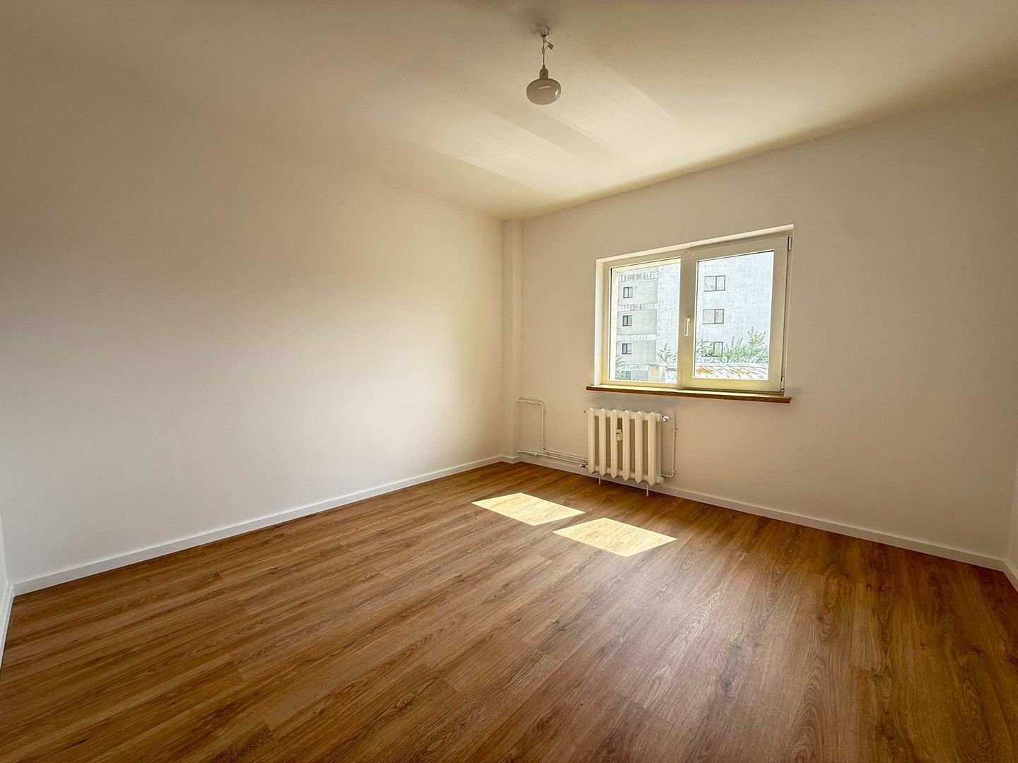 3 CAMERE  ‖ RENOVAT ‖ BLOC REABILITAT ‖ ETAJ INTERMEDIAR  ‖  NERVA TRAIAN - Poză 5