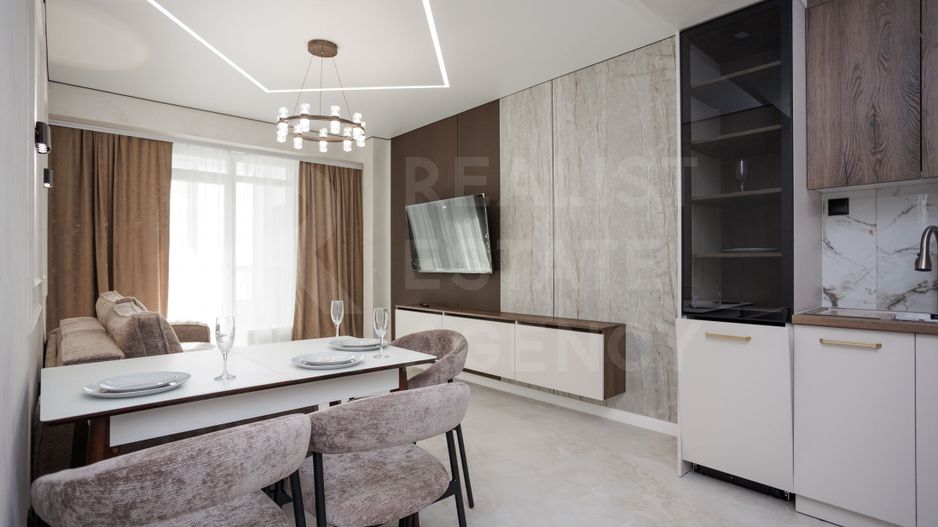 Vânzare, apartament spațios suprafața 75 mp, str. laloveni, Telecentru - Poză 4