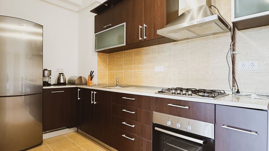 3 camere | 81 mp + 10 mp terasa | Parcare & Lift | Jandarmerie - Garii - Poză 9