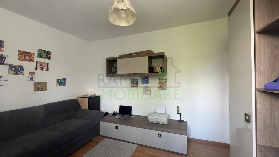 Apartament spațios cu 3 camere, balcon 10 mp și beci – Zona Făget - Poză 4