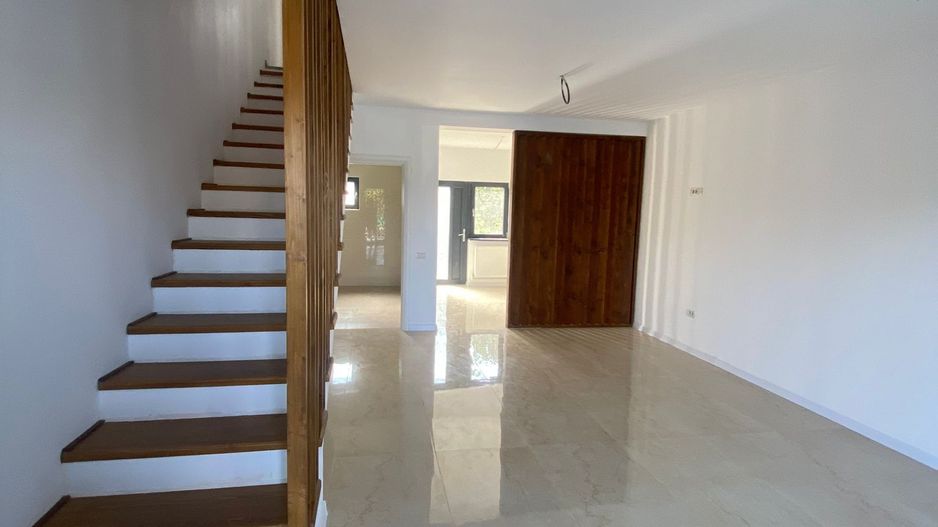 Duplex de vânzare  110 MP  An. 2023  in Com Lumina  Constanta - Poză 6