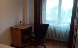 AP. 3 CAMERE TIMPURI NOI, BUCATARIE INCHISA,70 MP. UTILI,MOBILAT,AC - Poză 3