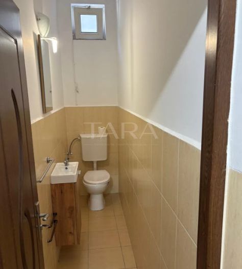 Apartament Versatil în Centru – Ideal Locuință sau Business - Poză 7