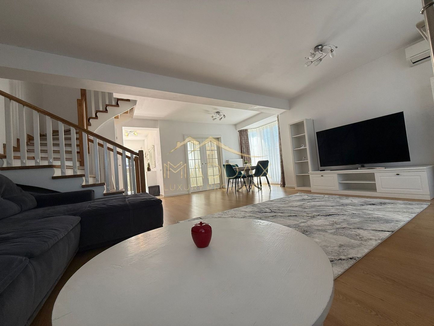 Vila duplex**Modernă** 4 Camere *132mp* / 2 Locuri parcare // CORBEANCA - Poză 3