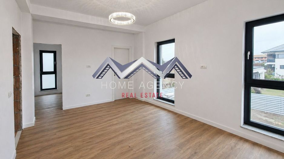 Casă single P+1+Pod în Otopeni - Poză 7