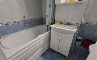 Apartament cu doua camere de inchiriat - Poză 6