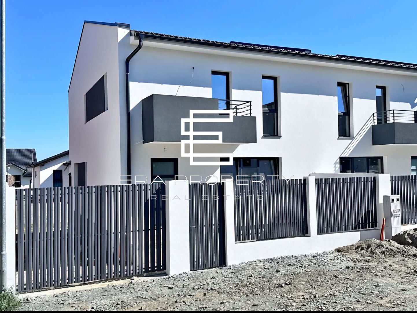 Casă tip duplex, 4 camere + pivniță, Calea Cisnădiei – COMISION 0% - Poză 2