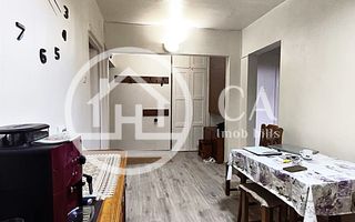 Apartament de vânzare cu 3 camere în zona Rogerius, Oradea - Poză 4