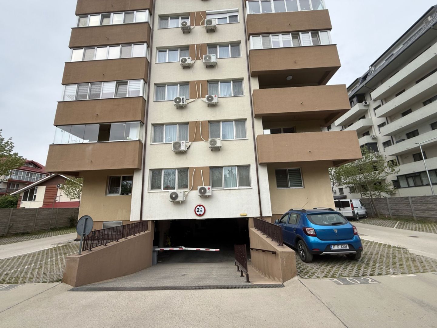 Apartament 2 camere 57,69 mp mobilat+ parcare in complex inchis - Poză 19