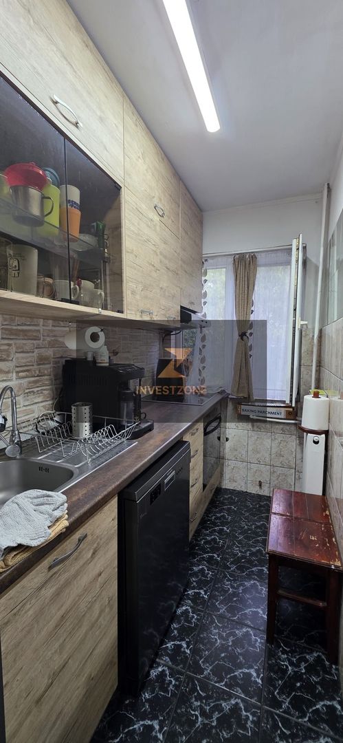 Apartament 3 camere,Rogerius-Oradea - Poză 9