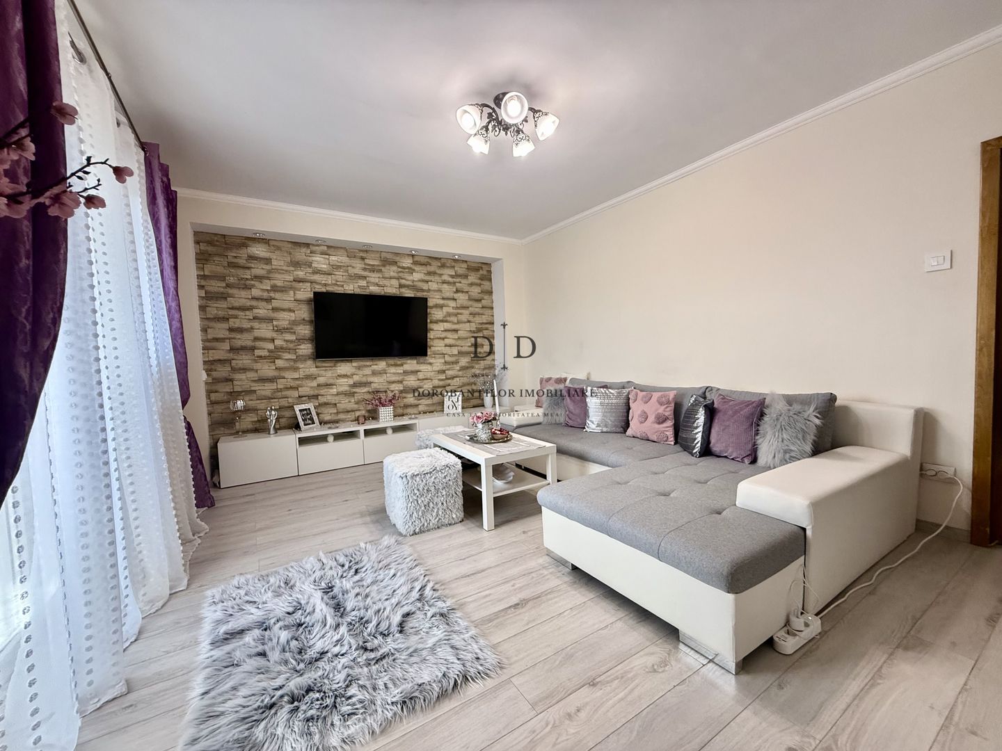 Apartament de vanzare 2 camere- etaj intermediar-Garaj- Zona Marasti - Poză 2