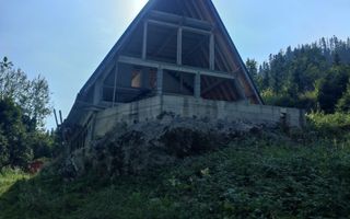 Cabana Finisata 160 mp -teren 4100 mp-Panorama spre Lac Colibita - Poză 9