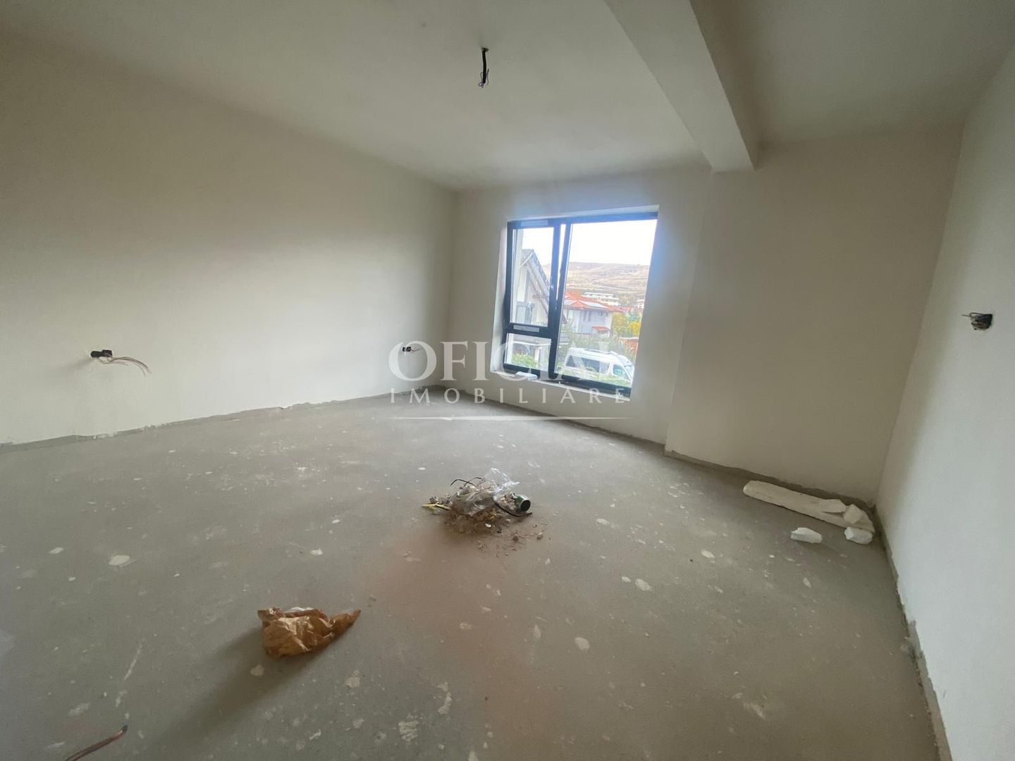 Casa Tip Duplex | 180 Mp | Teren 300 Mp | Floresti Muzeul Apei - Poză 12