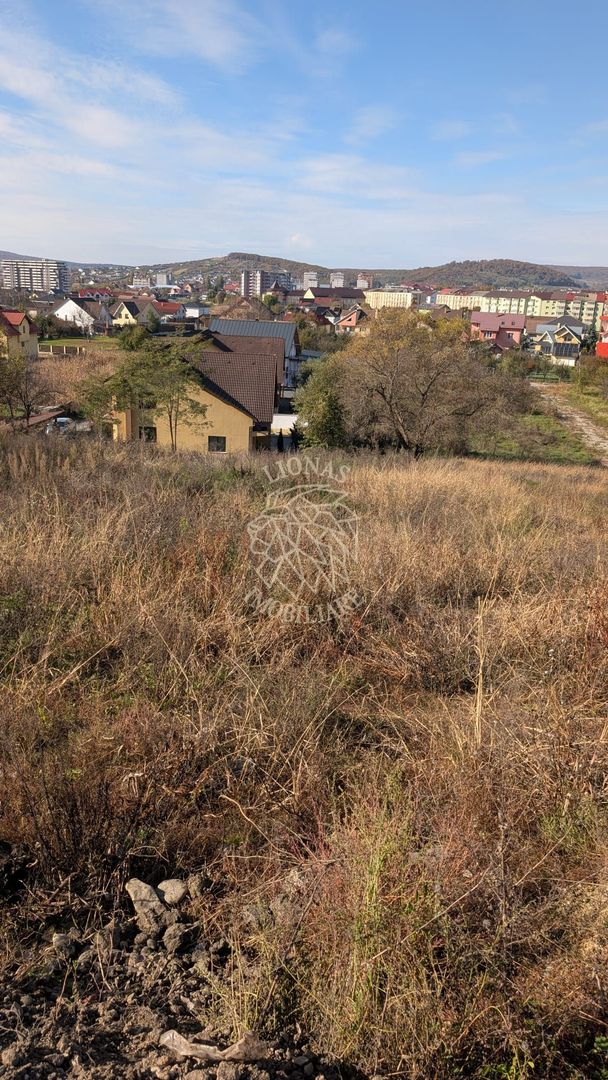 Teren intravilan cu utilitati 1321 mp-panorama-Zona Zavoaie - Poză 2