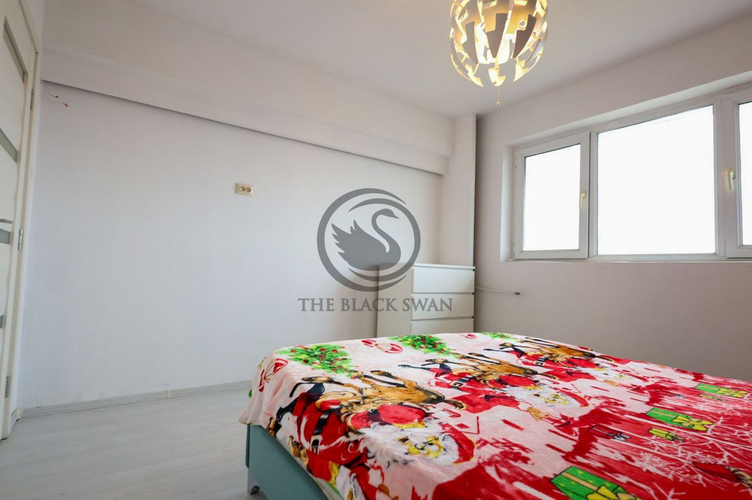 Apartament 3 camere de vanzare | Malu Rosu | Balcon 12mp | Comision 0% - Poză 4