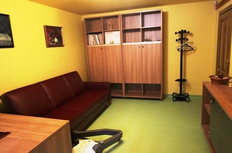 Spațiu parter cu destinație mixtă, zona fostă Lidia – 67 mp - Poză 5
