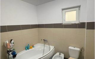 Bloc Nou, ap 4 camere, deomandat, mobilat si utilat, Cug. - Poză 8