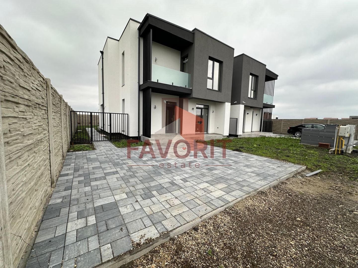 Duplex | Parter + Etaj | Toate utilitatile | Curte generoasa | - Poză 1