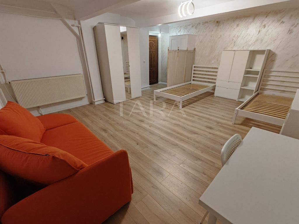 Garsonieră ultracentrală renovată – ideală pentru investiție - Poză 6