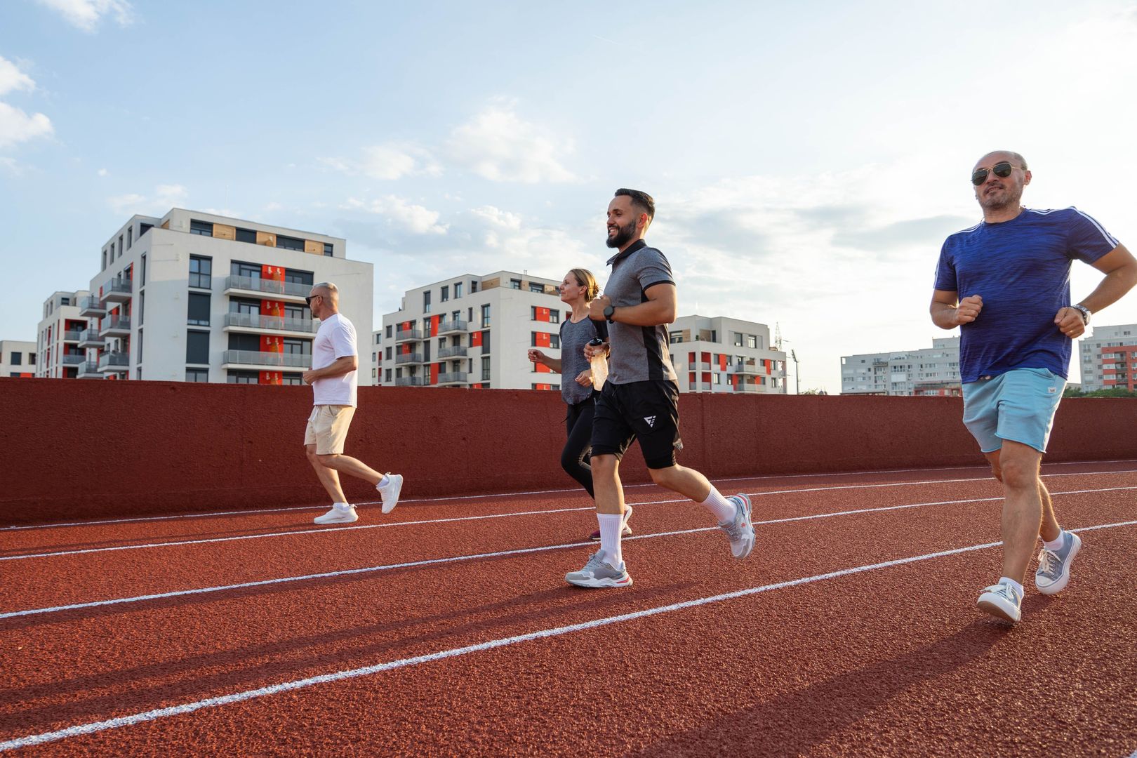 Apartament cu chirie garantată în ARED –fără comision, fără agenție - Poză 1